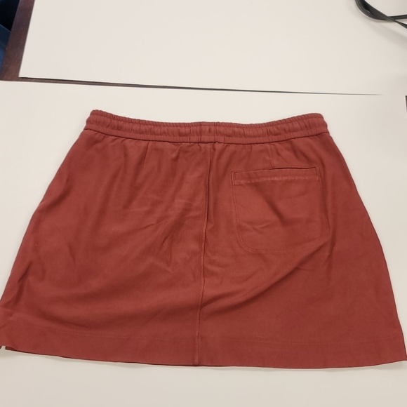 Athleta skirt - Picture 4 of 10